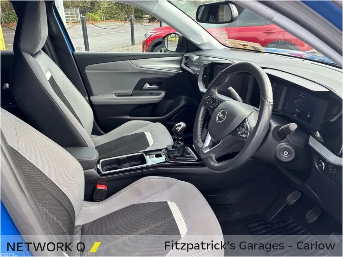 Opel Mokka SUV, Petrol, 2024, Blue