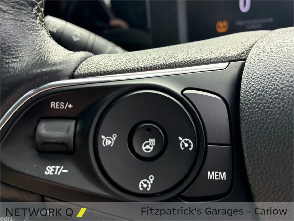 Opel Mokka SUV, Petrol, 2024, Blue