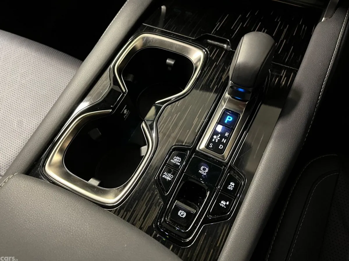Lexus RX SUV, Petrol Hybrid, 2024, Green
