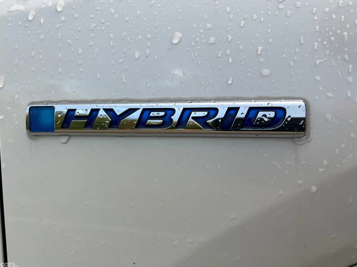 Honda Vezel Estate, Petrol Hybrid, 2020, White