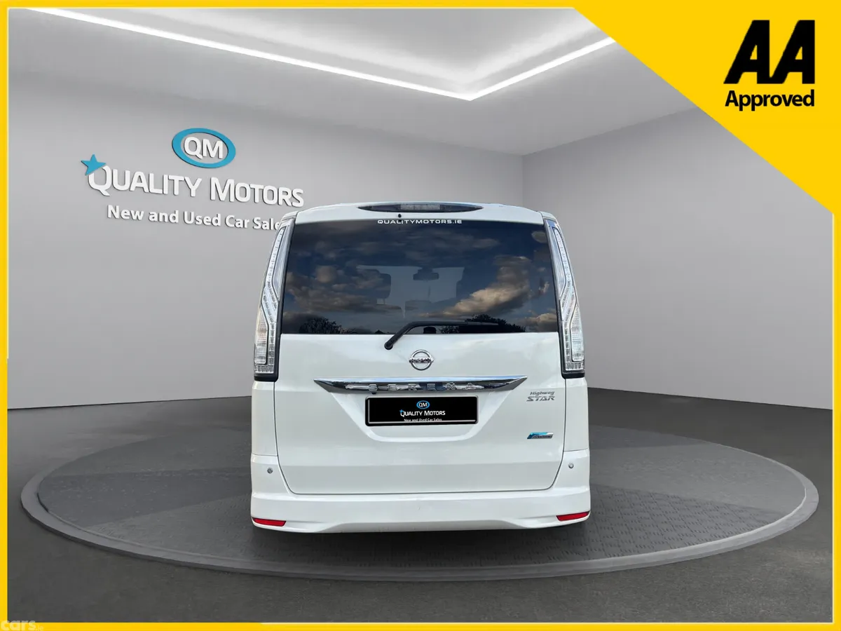 Nissan Serena MPV, Petrol Hybrid, 2015, White