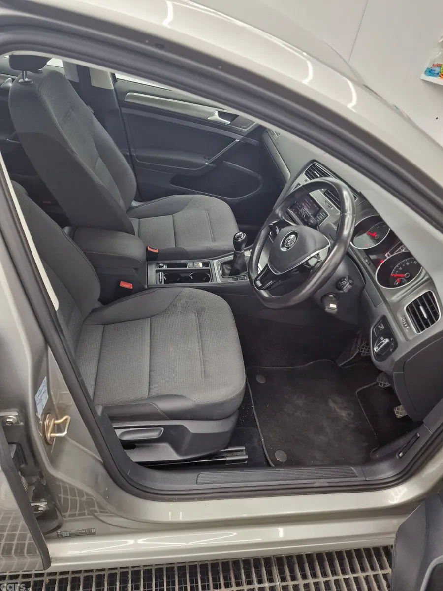 Volkswagen Golf Estate, Petrol, 2013, Silver
