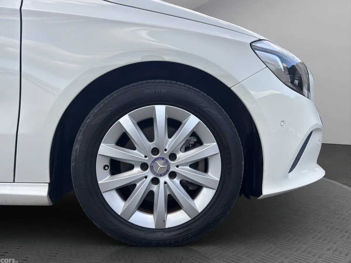 Mercedes-Benz A-Class Hatchback, Petrol, 2017, White