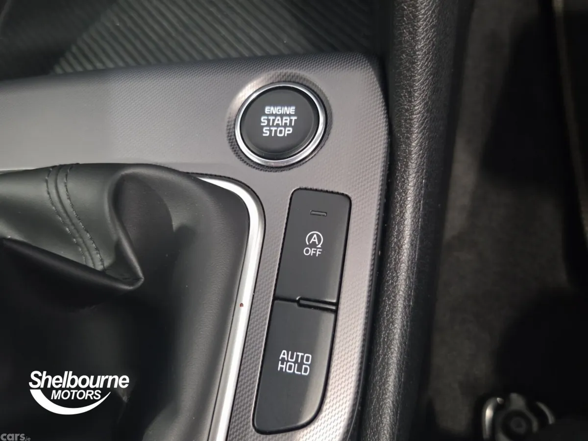 Kia Sportage SUV, Petrol, 2025, Blue
