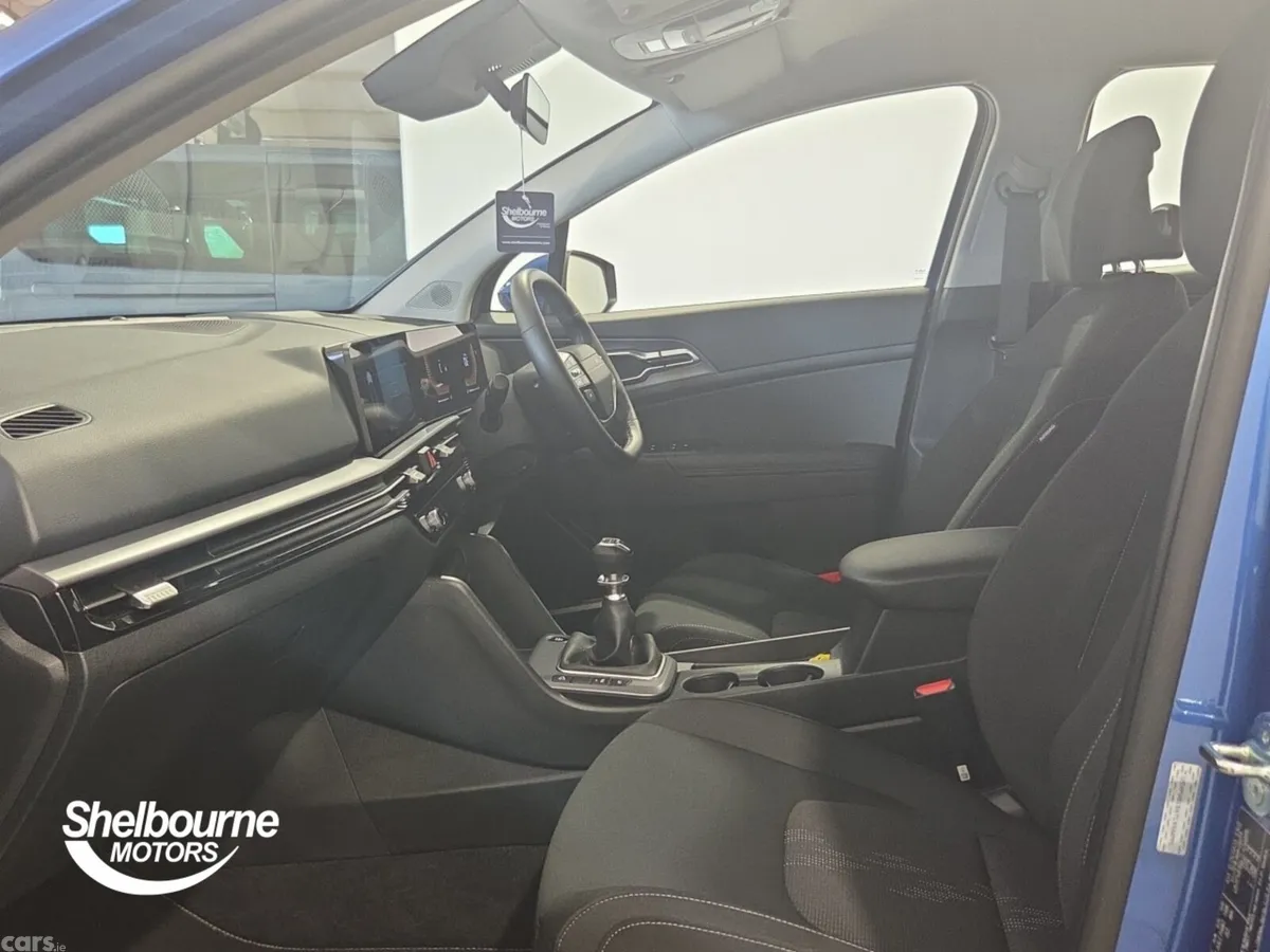 Kia Sportage SUV, Petrol, 2025, Blue