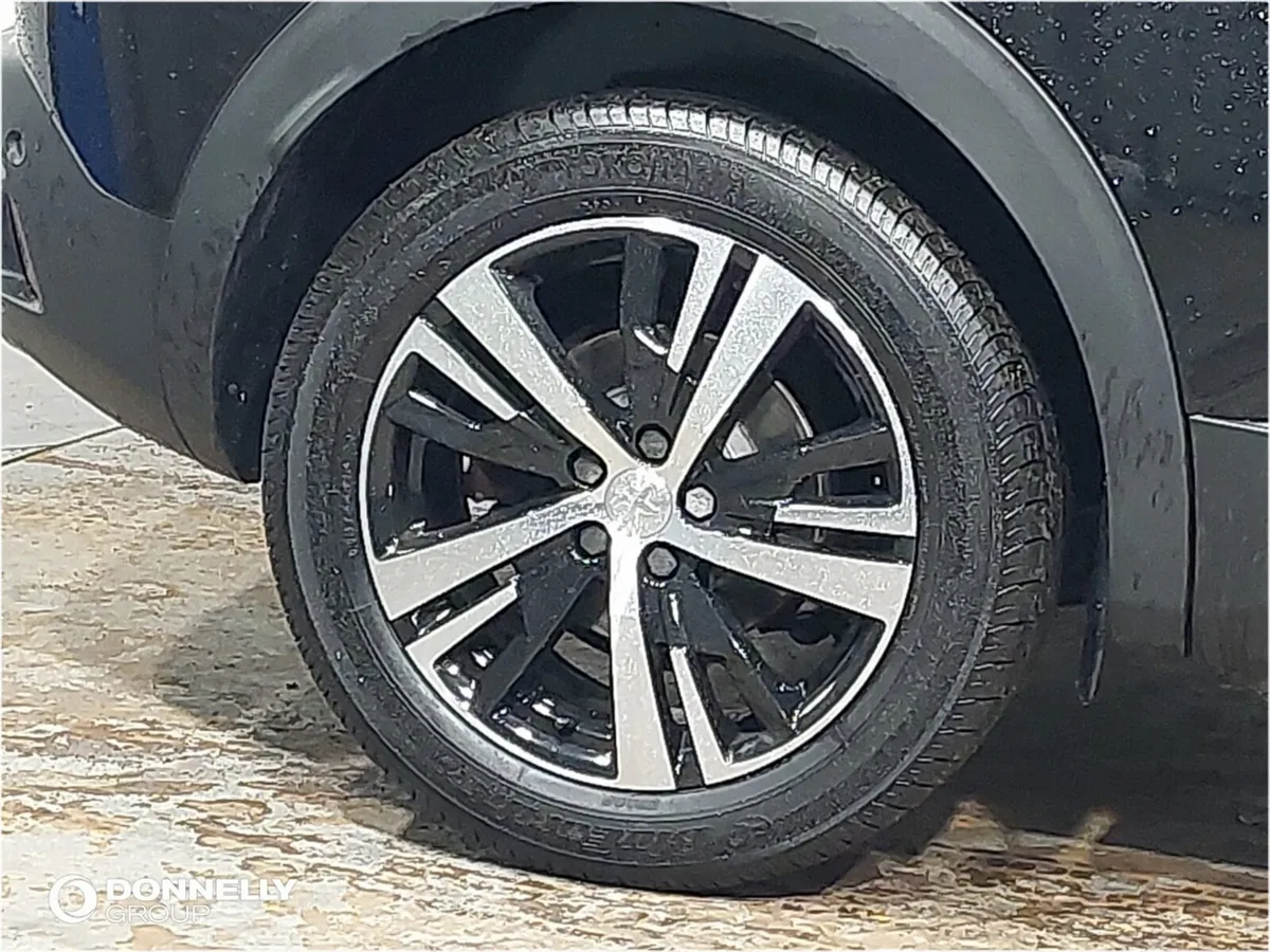 Peugeot 3008 Estate, Petrol, 2022, Black