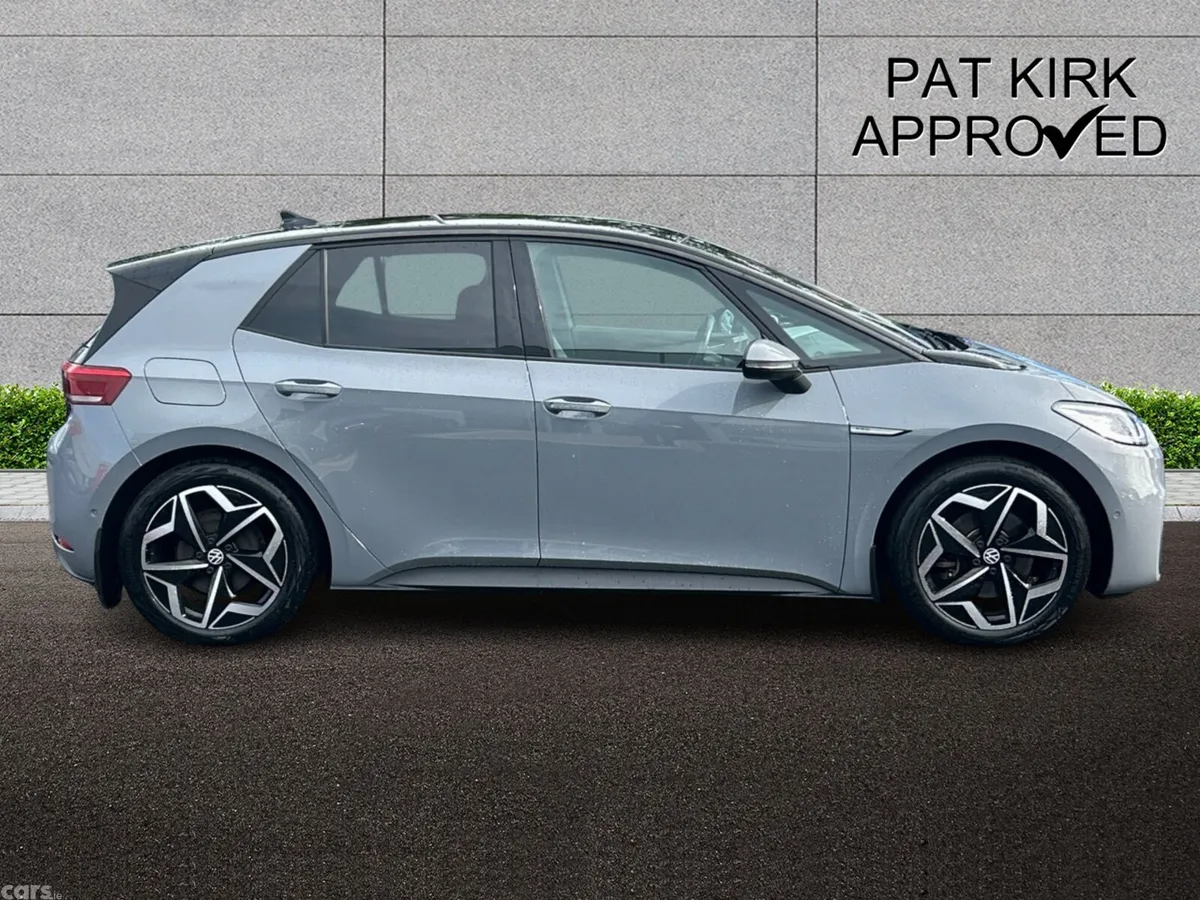 Volkswagen ID.3 Hatchback, Electric, 2022, Grey