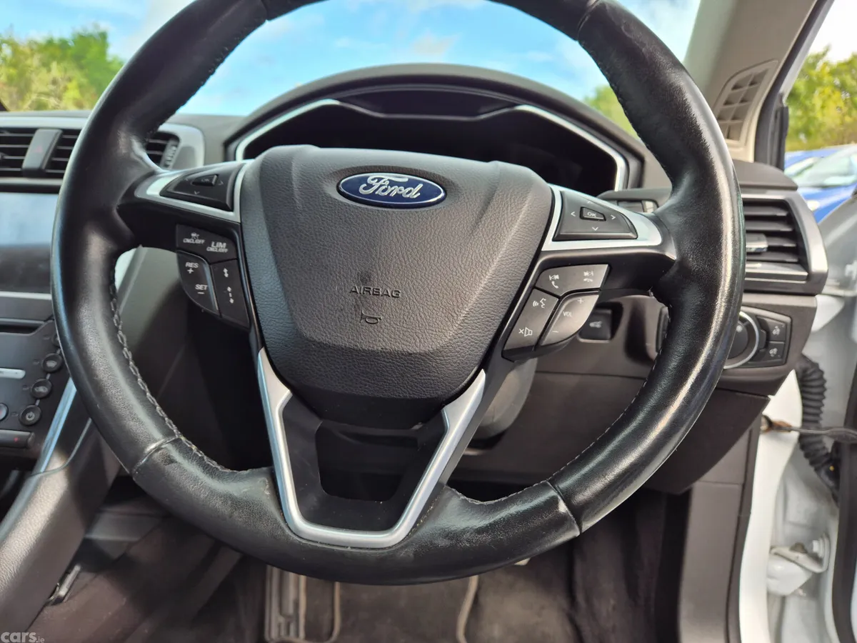 Ford Mondeo Estate, Diesel, 2021, White