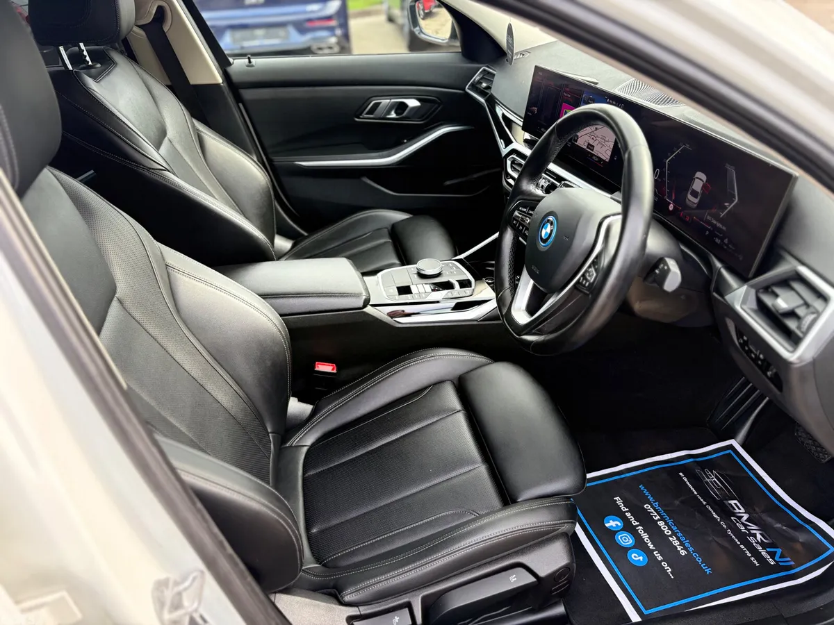 BMW 3-Series Saloon, Petrol Hybrid, 2022, White