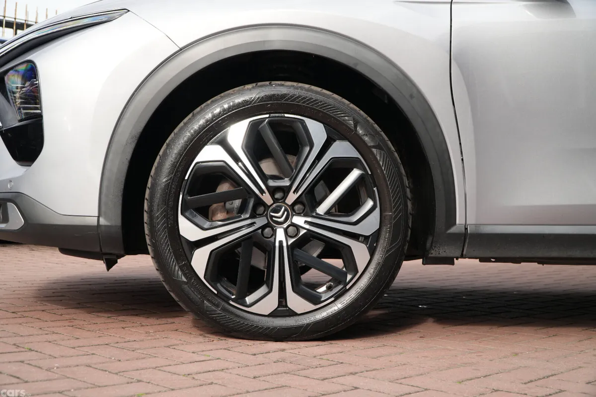 Citroen C5 X Estate, Petrol, 2022, Grey