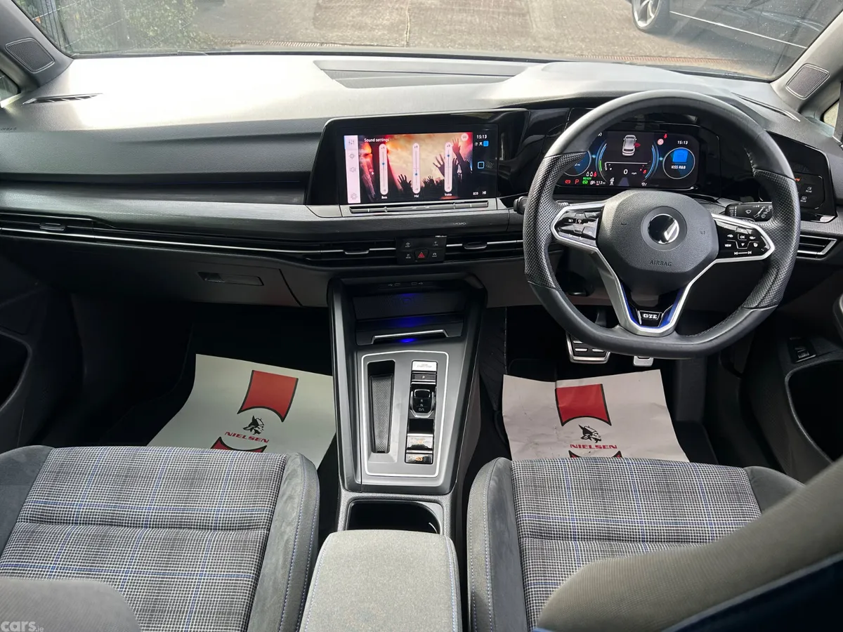 Volkswagen Golf Hatchback, Petrol Hybrid, 2021, Grey