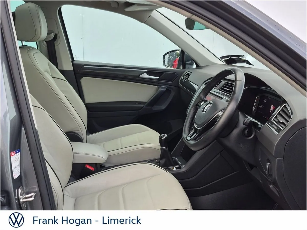 Volkswagen Tiguan SUV, Diesel, 2019, Grey