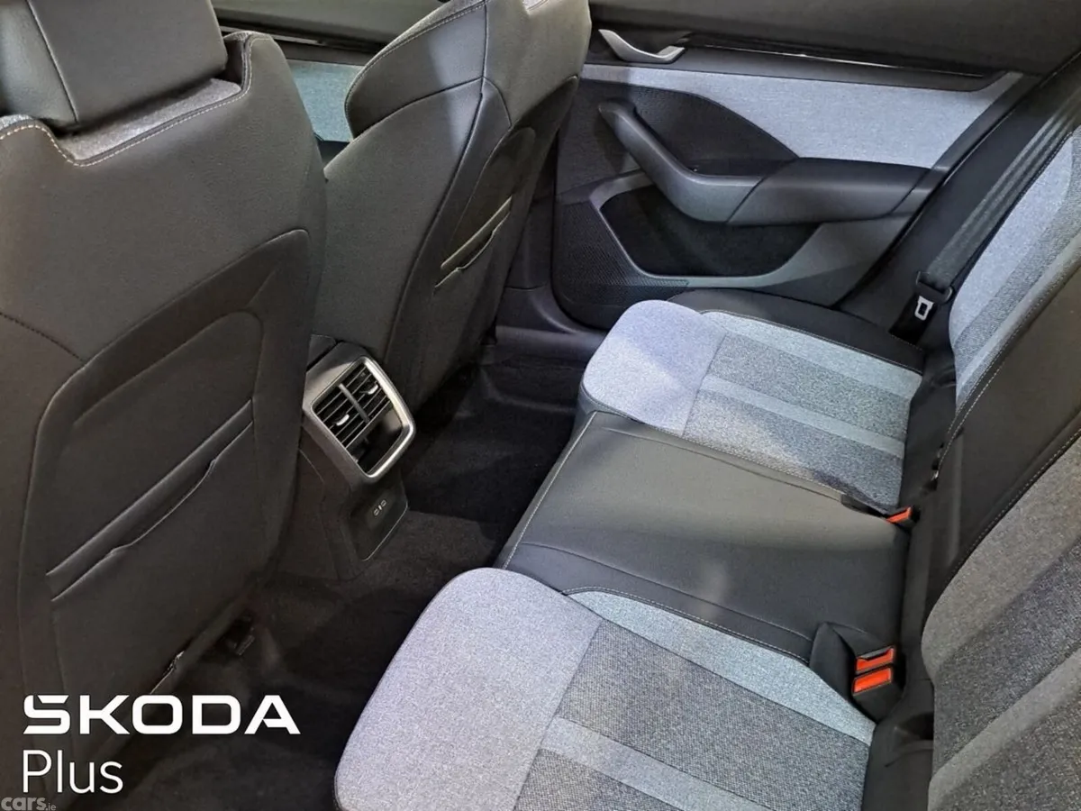Skoda Octavia Saloon, Petrol, 2026, Silver