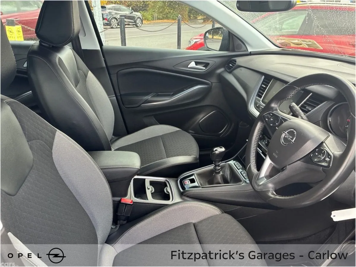 Opel Grandland X SUV, Petrol, 2019, Black