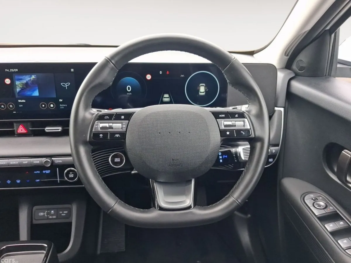 Hyundai IONIQ 5 MPV, Electric, 2026, White