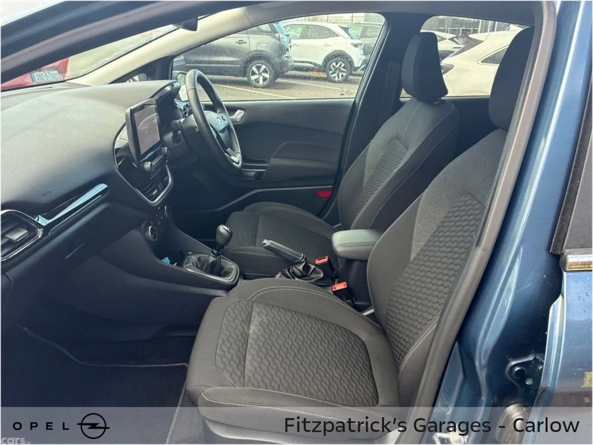 Ford Fiesta Hatchback, Petrol, 2022, Blue