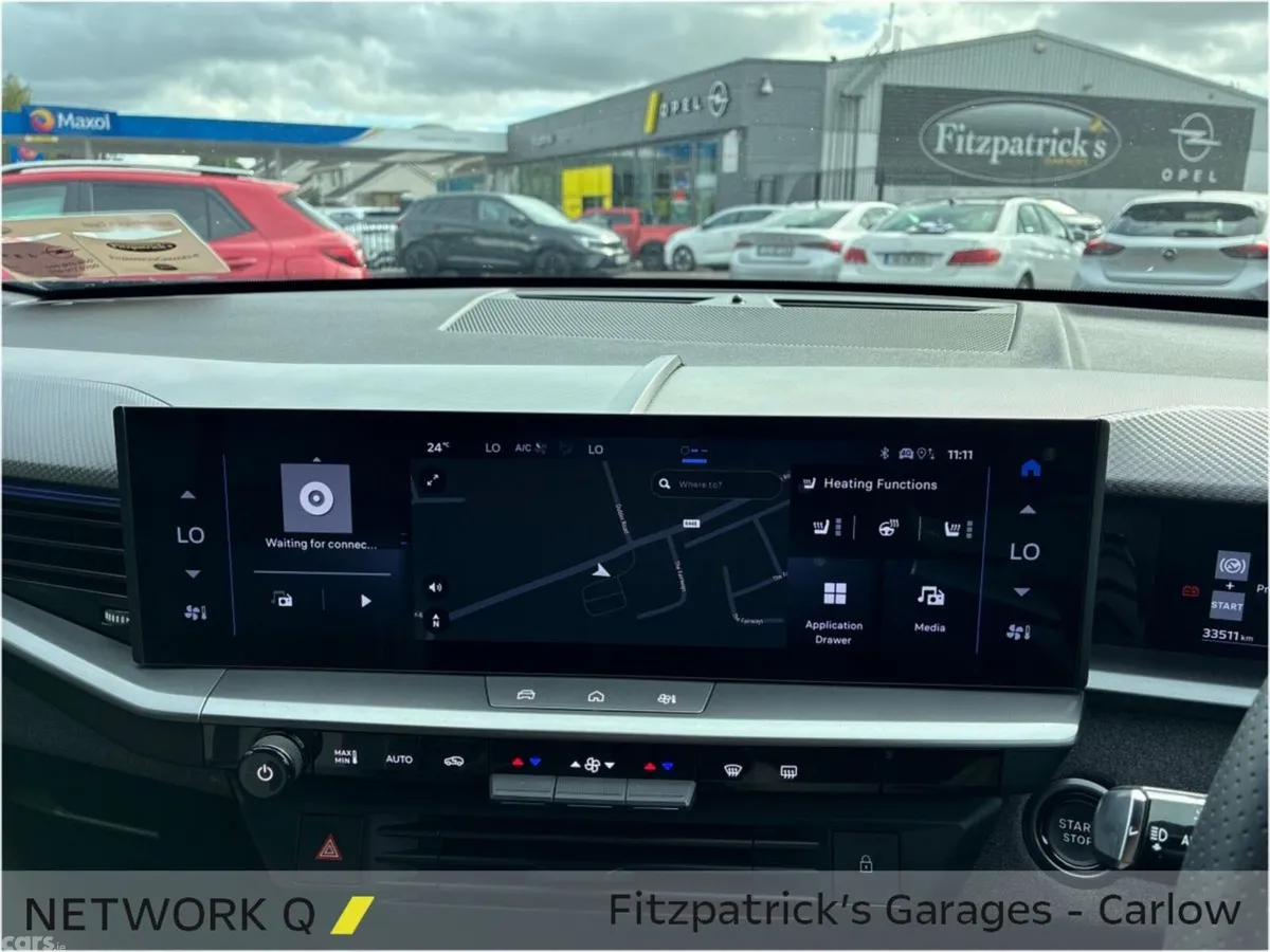 Opel Grandland SUV, Petrol Hybrid, 2026, Green
