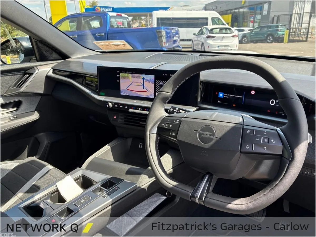 Opel Grandland SUV, Petrol, 2026, White