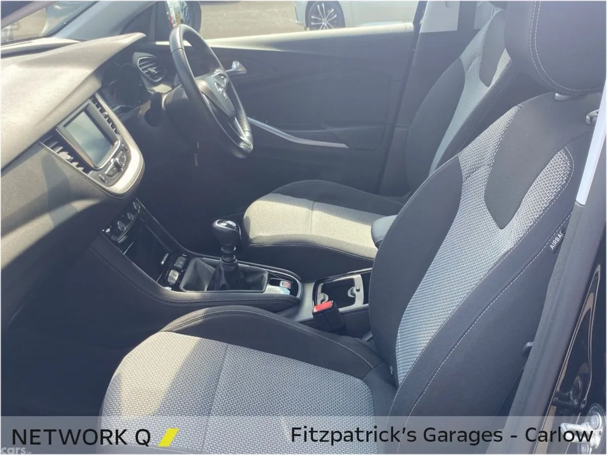 Opel Grandland X SUV, Petrol, 2020, Black