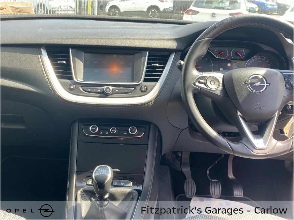 Opel Grandland X SUV, Diesel, 2018, Red
