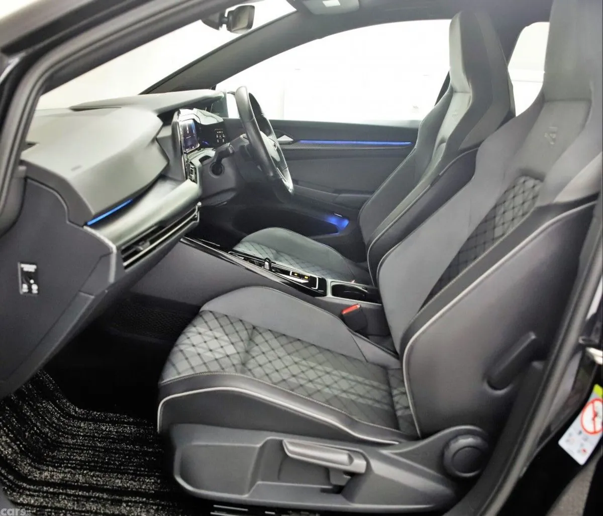 Volkswagen Golf Hatchback, Petrol Hybrid, 2023, Black