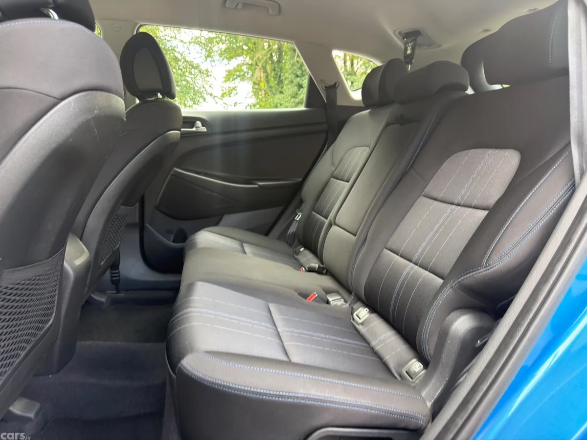 Hyundai Tucson SUV, Diesel, 2017, Blue