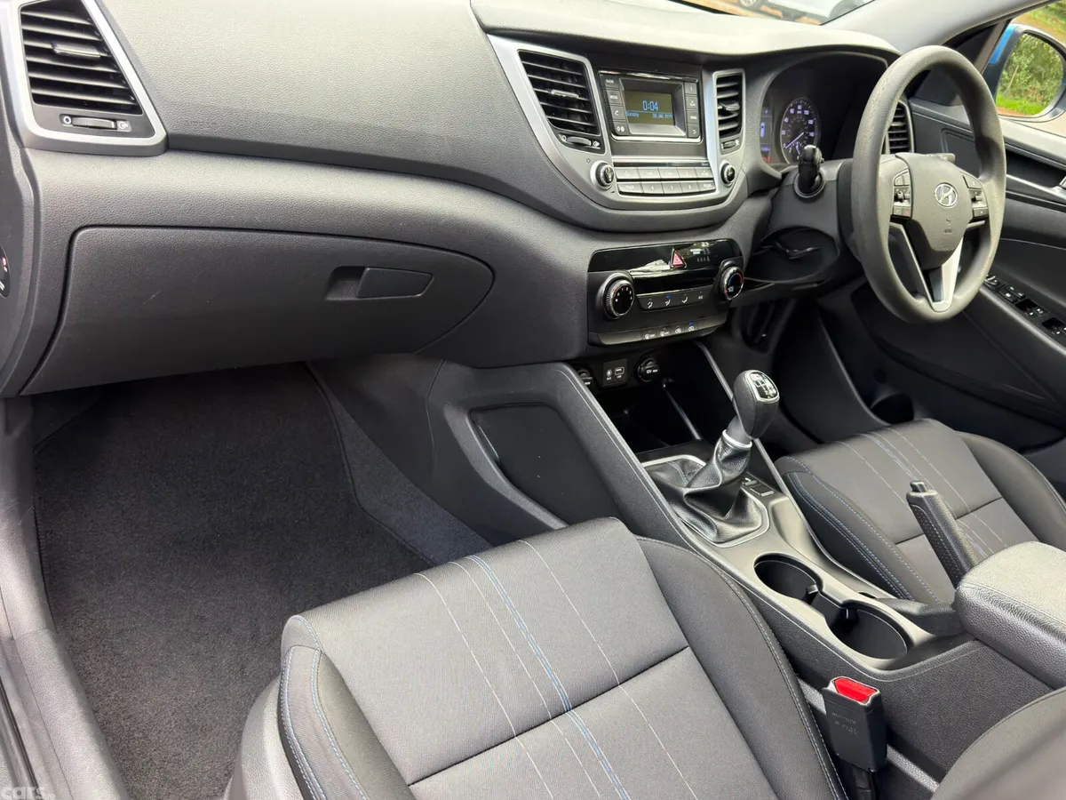 Hyundai Tucson SUV, Diesel, 2017, Blue