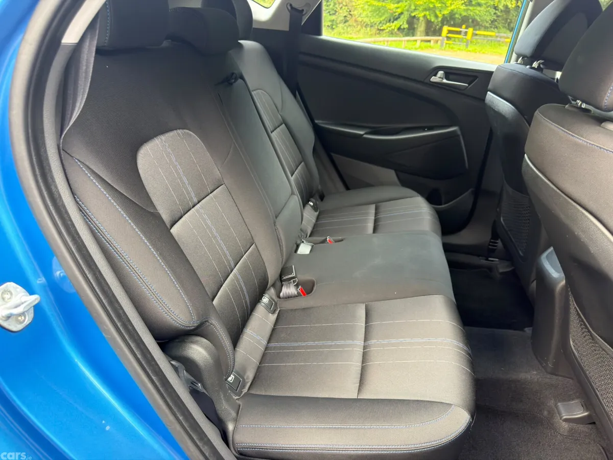 Hyundai Tucson SUV, Diesel, 2017, Blue