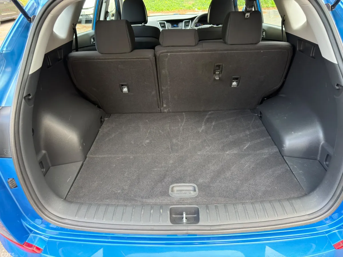 Hyundai Tucson SUV, Diesel, 2017, Blue