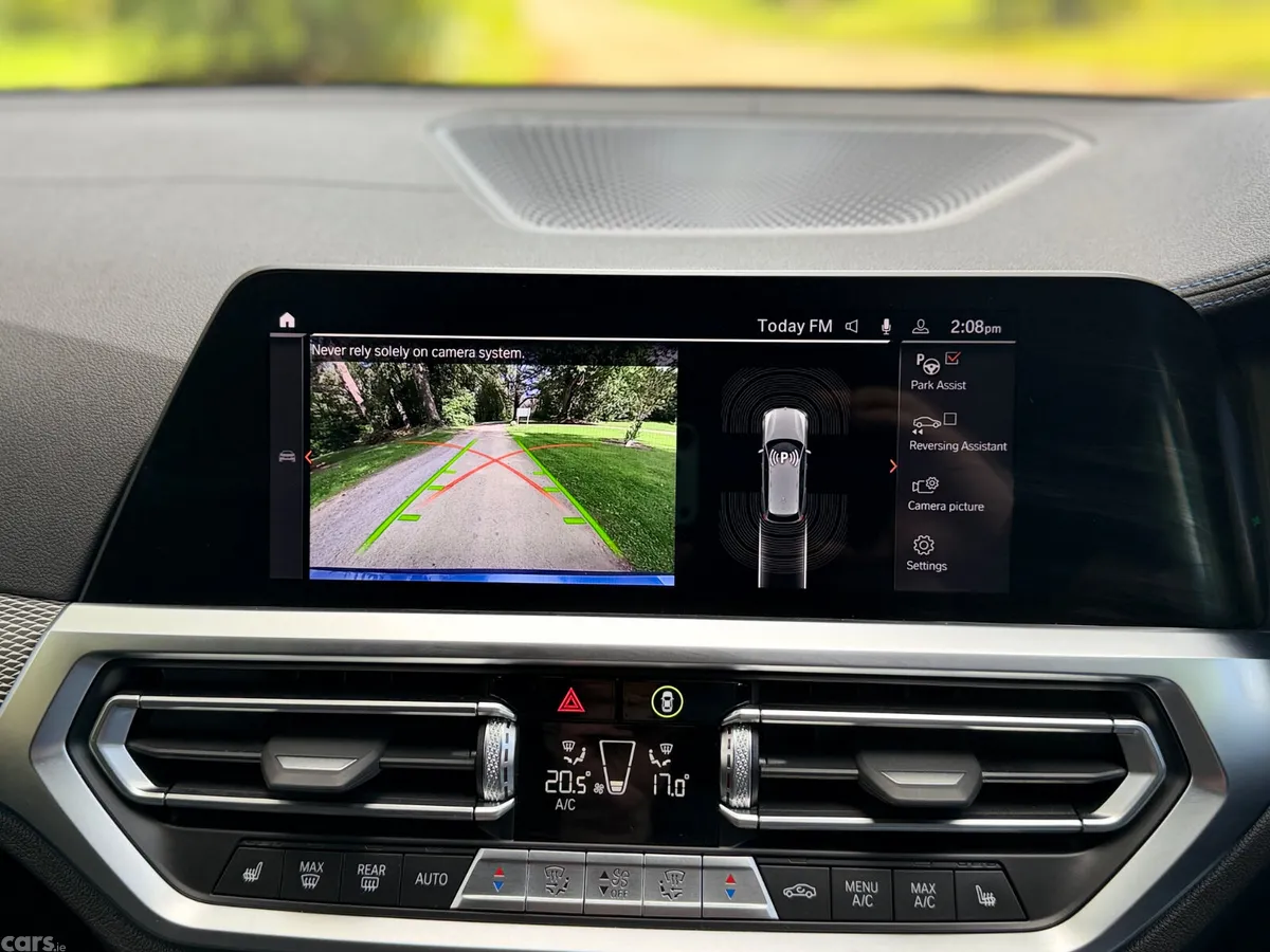 BMW 3-Series Estate, Diesel, 2022, Blue