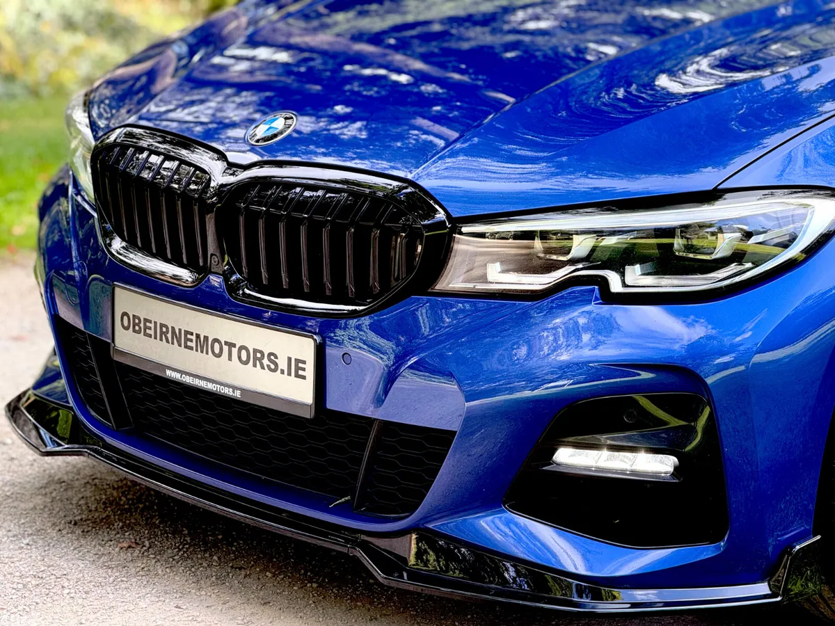 BMW 3-Series Estate, Diesel, 2022, Blue