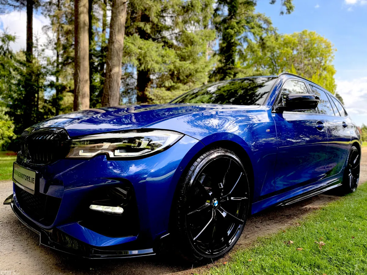 BMW 3-Series Estate, Diesel, 2022, Blue