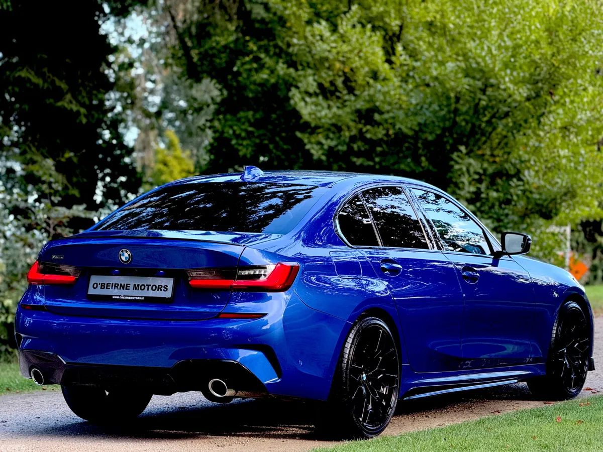 BMW 3-Series Saloon, Diesel, 2022, Blue
