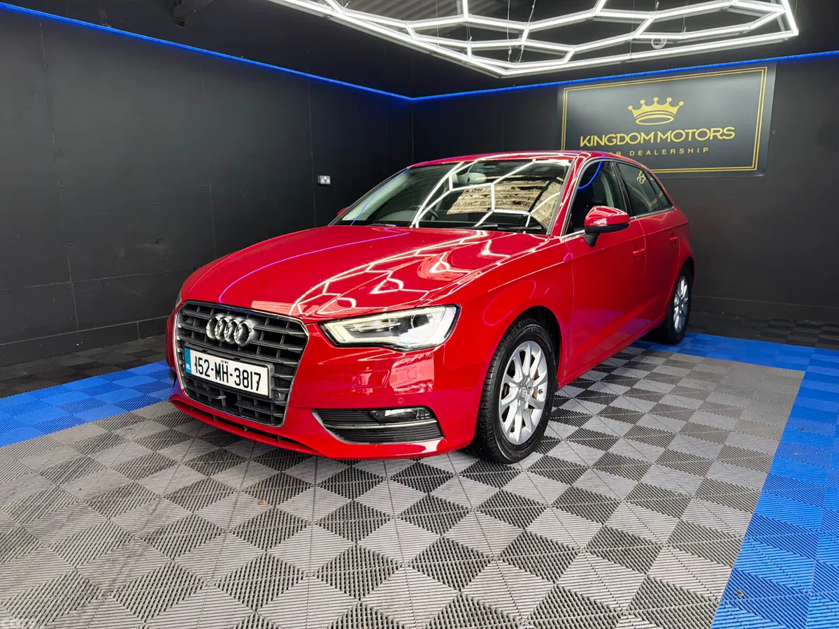 Audi A3 Hatchback, Petrol, 2015, Red