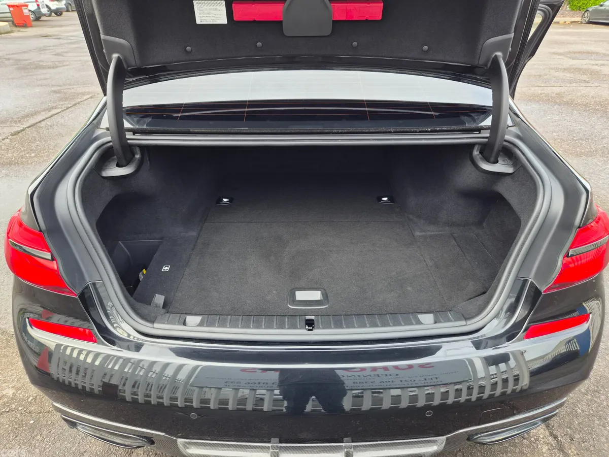 BMW 7-Series Saloon, Petrol Hybrid, 2016, Black