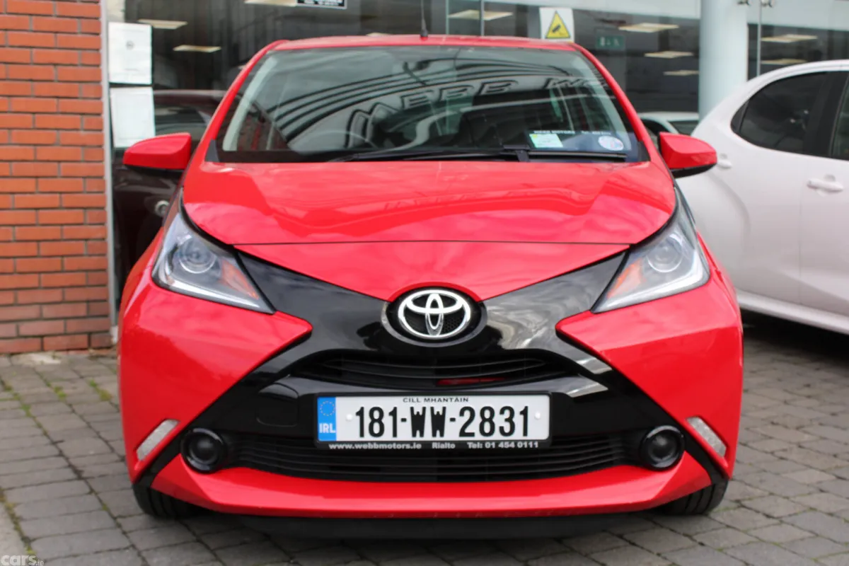 Toyota Aygo Hatchback, Petrol, 2018, Red