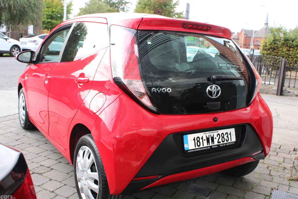 Toyota Aygo Hatchback, Petrol, 2018, Red