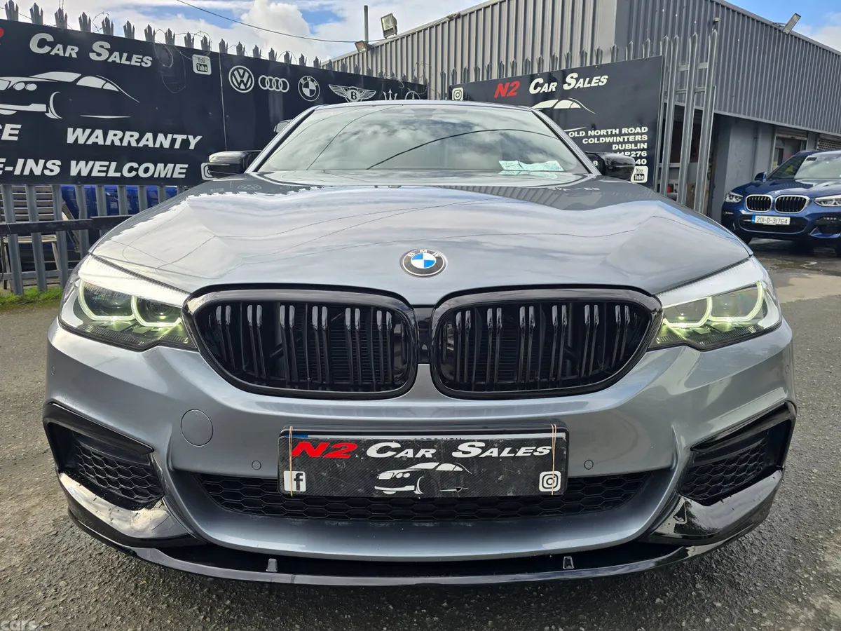 BMW 5-Series Saloon, Diesel, 2019, Blue