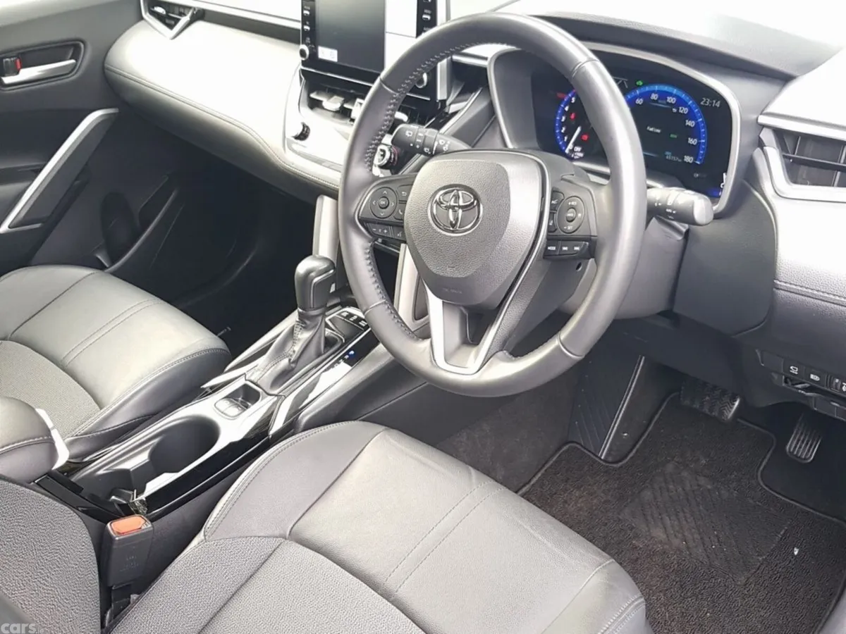 Toyota Corolla Cross SUV, Petrol Hybrid, 2022, Black