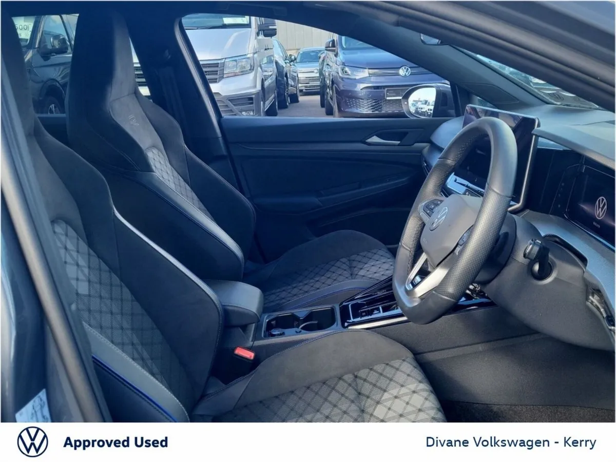Volkswagen Golf Hatchback, Diesel, 2026, Grey