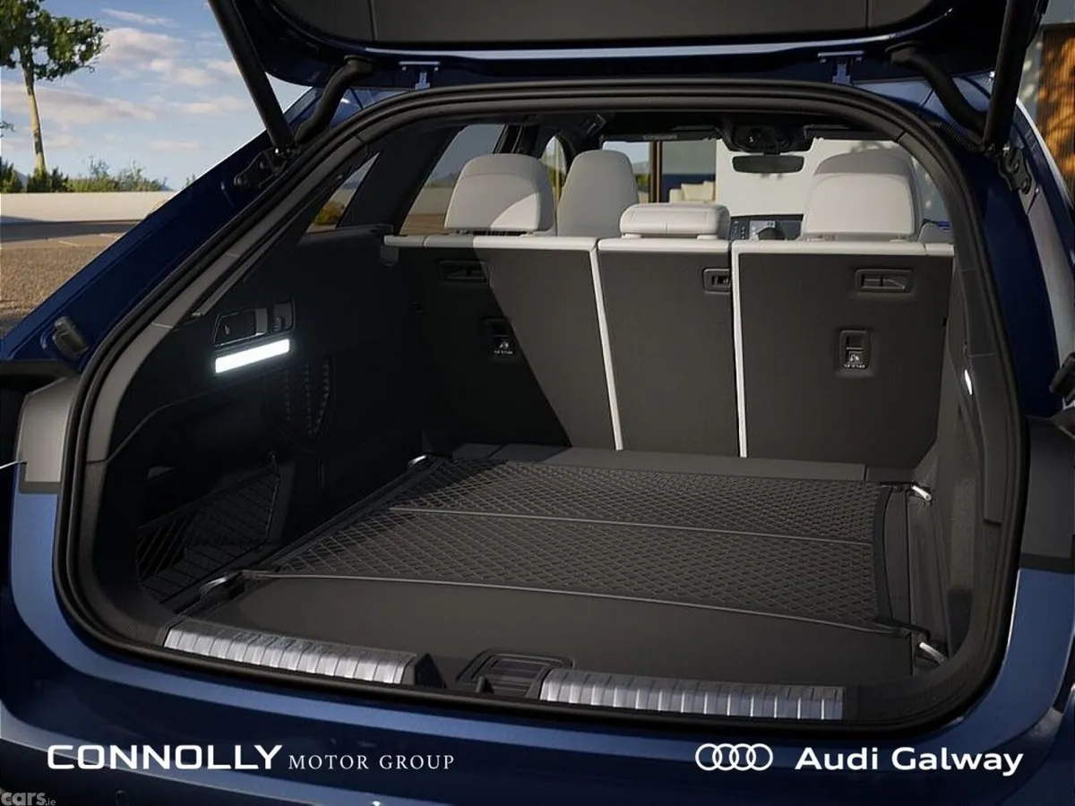 Audi A6 Estate, Petrol Plug-in Hybrid, 2027, Blue