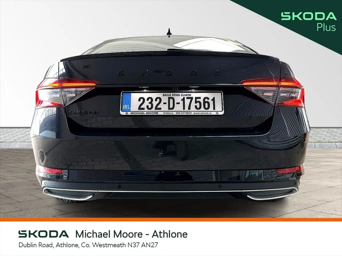 Skoda Superb Saloon, Diesel, 2023, Black
