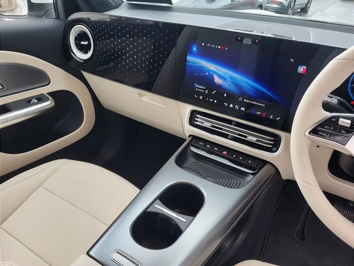 Mercedes-Benz GLB SUV, Electric, 2027, White