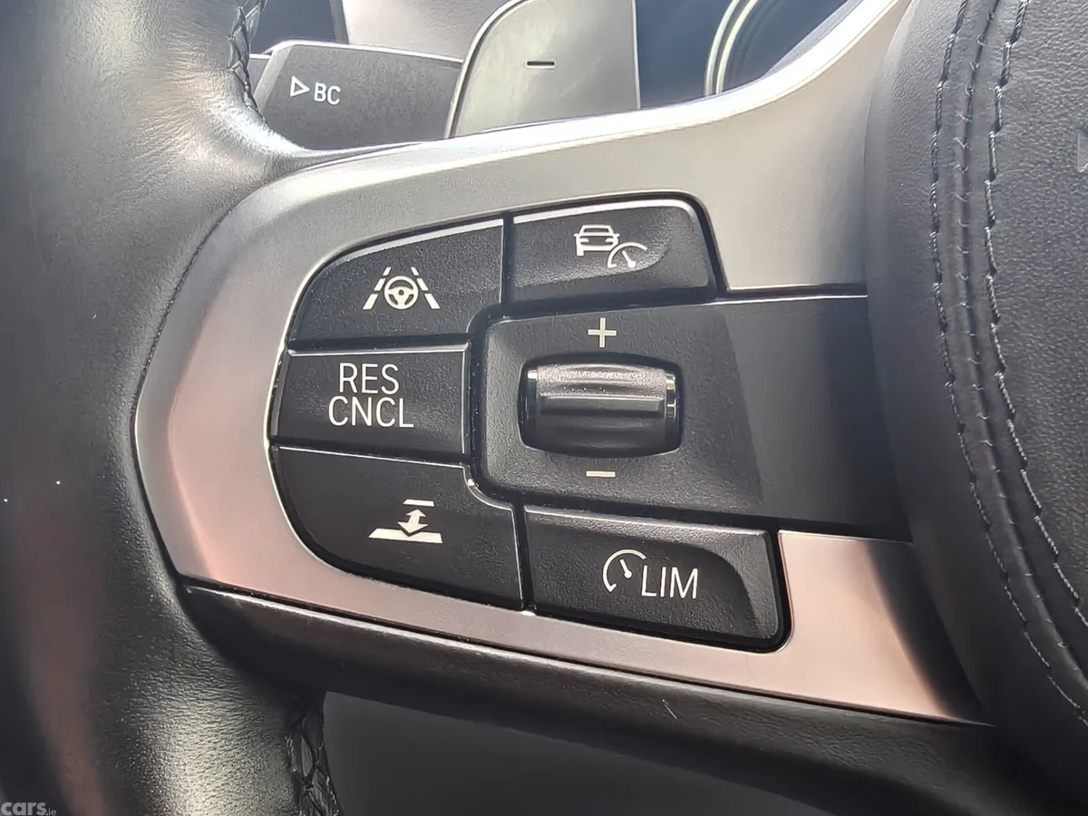 BMW 5-Series Saloon, Petrol Plug-in Hybrid, 2018, Black