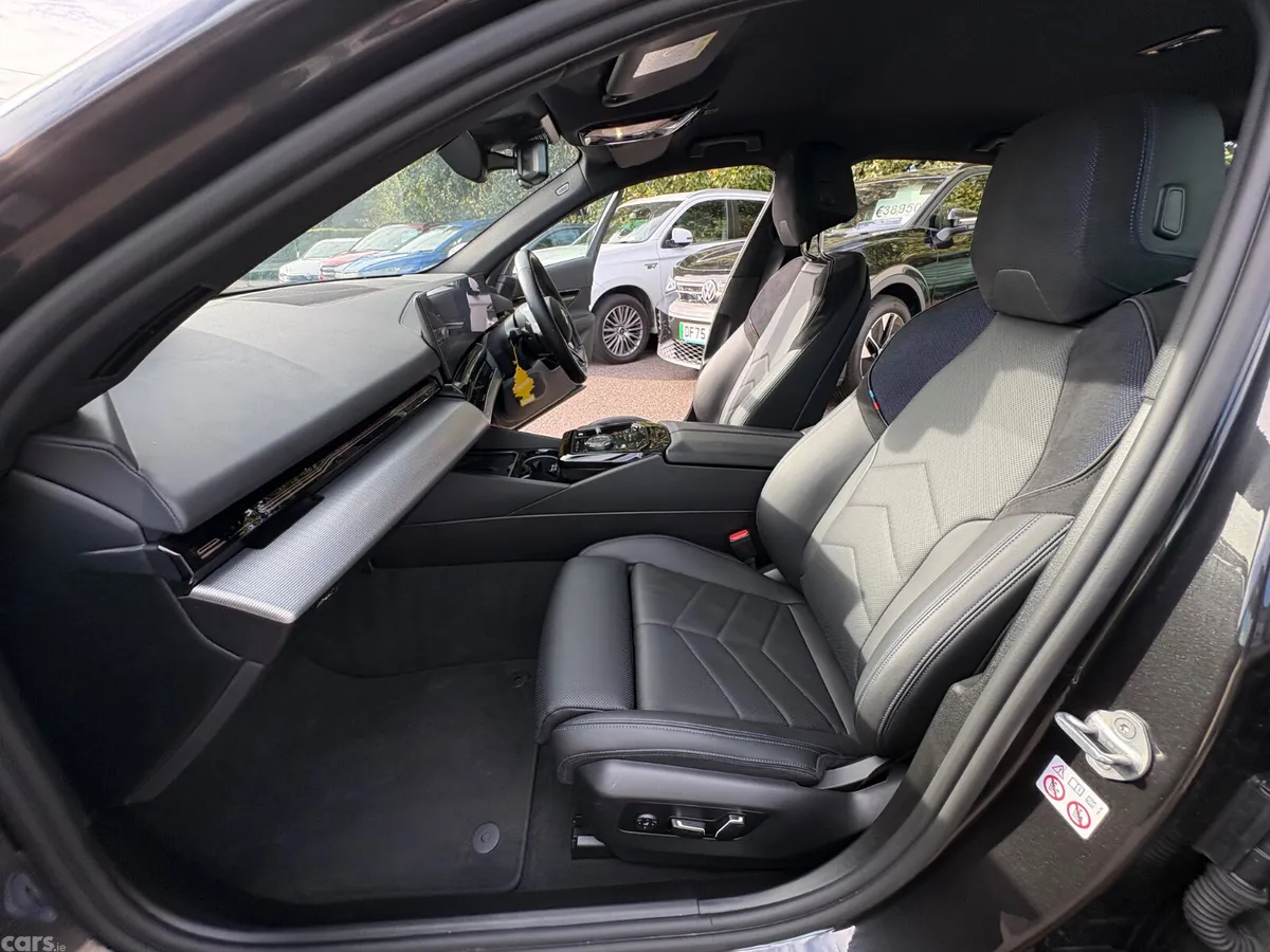 BMW 5-Series Saloon, Petrol Plug-in Hybrid, 2024, Grey