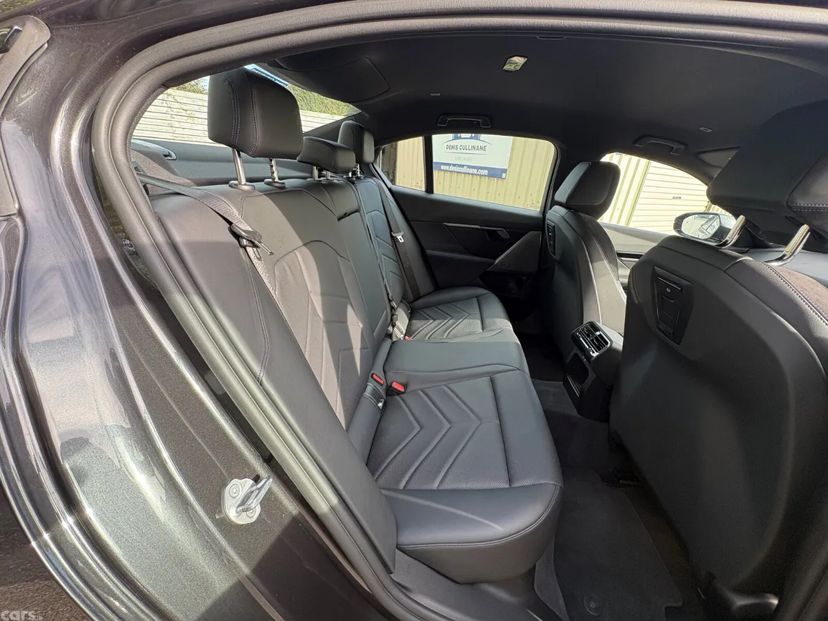 BMW 5-Series Saloon, Petrol Plug-in Hybrid, 2024, Grey