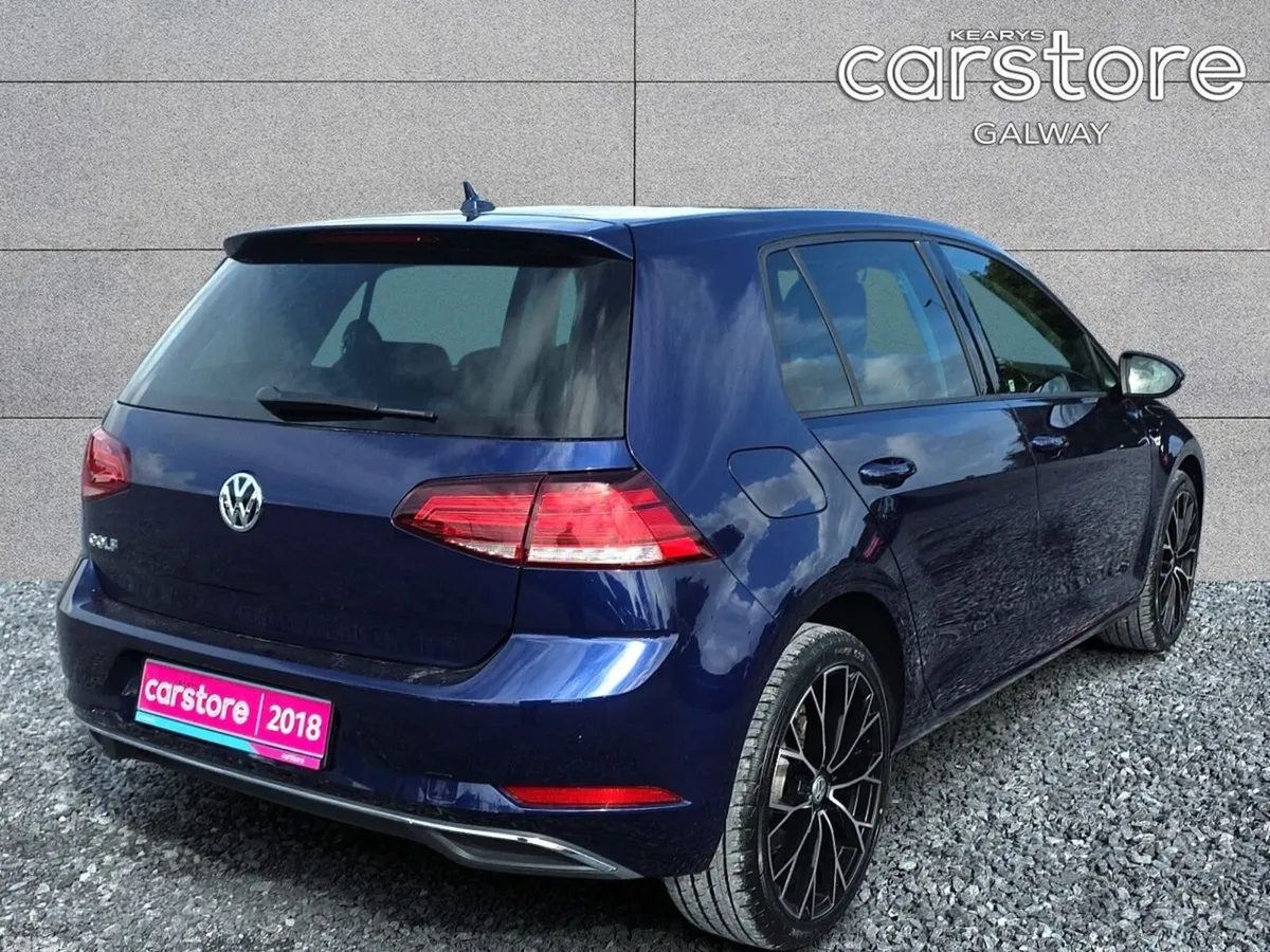 Volkswagen Golf Hatchback, Petrol, 2018, Blue