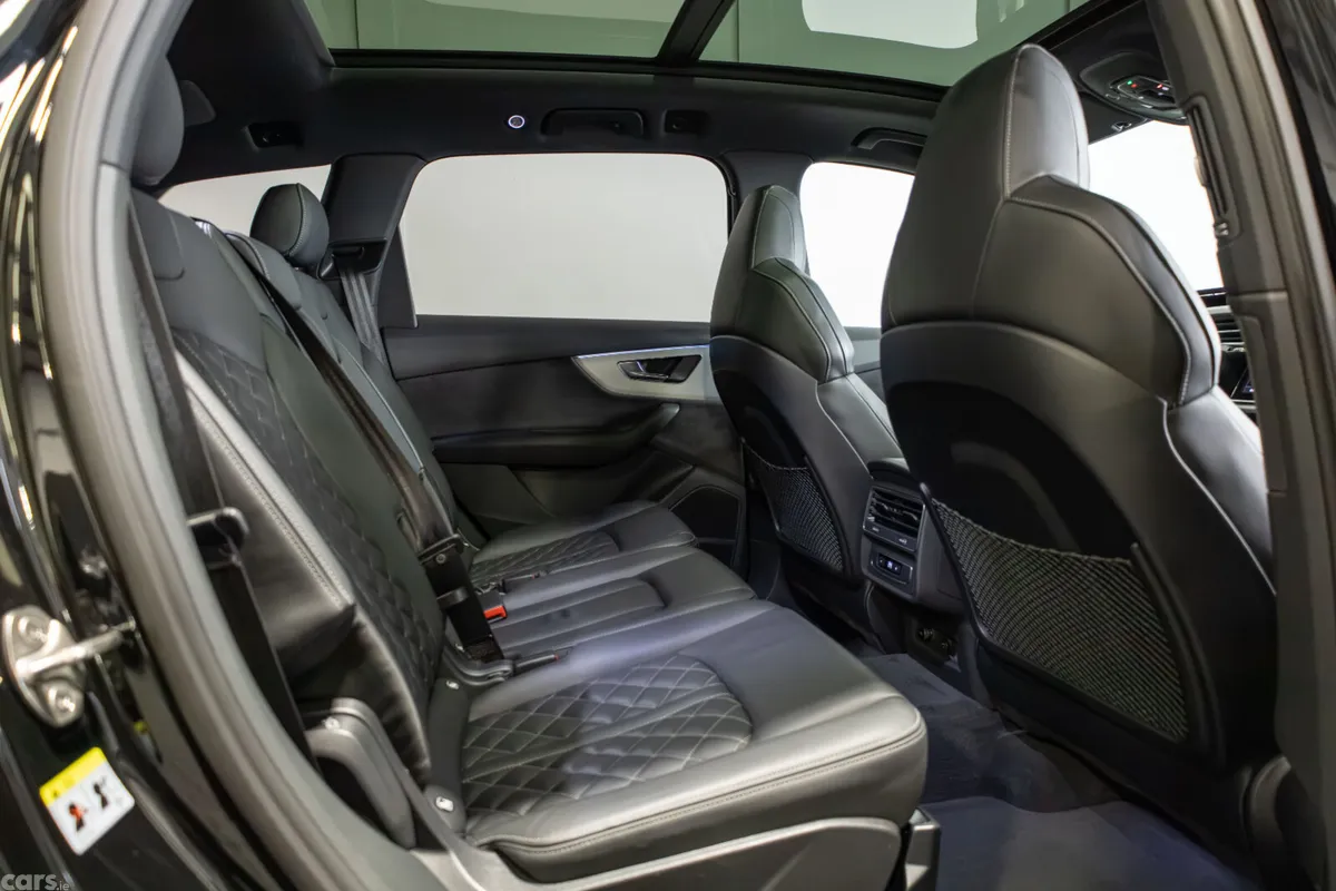 Audi Q7 SUV, Petrol Plug-in Hybrid, 2025, Black