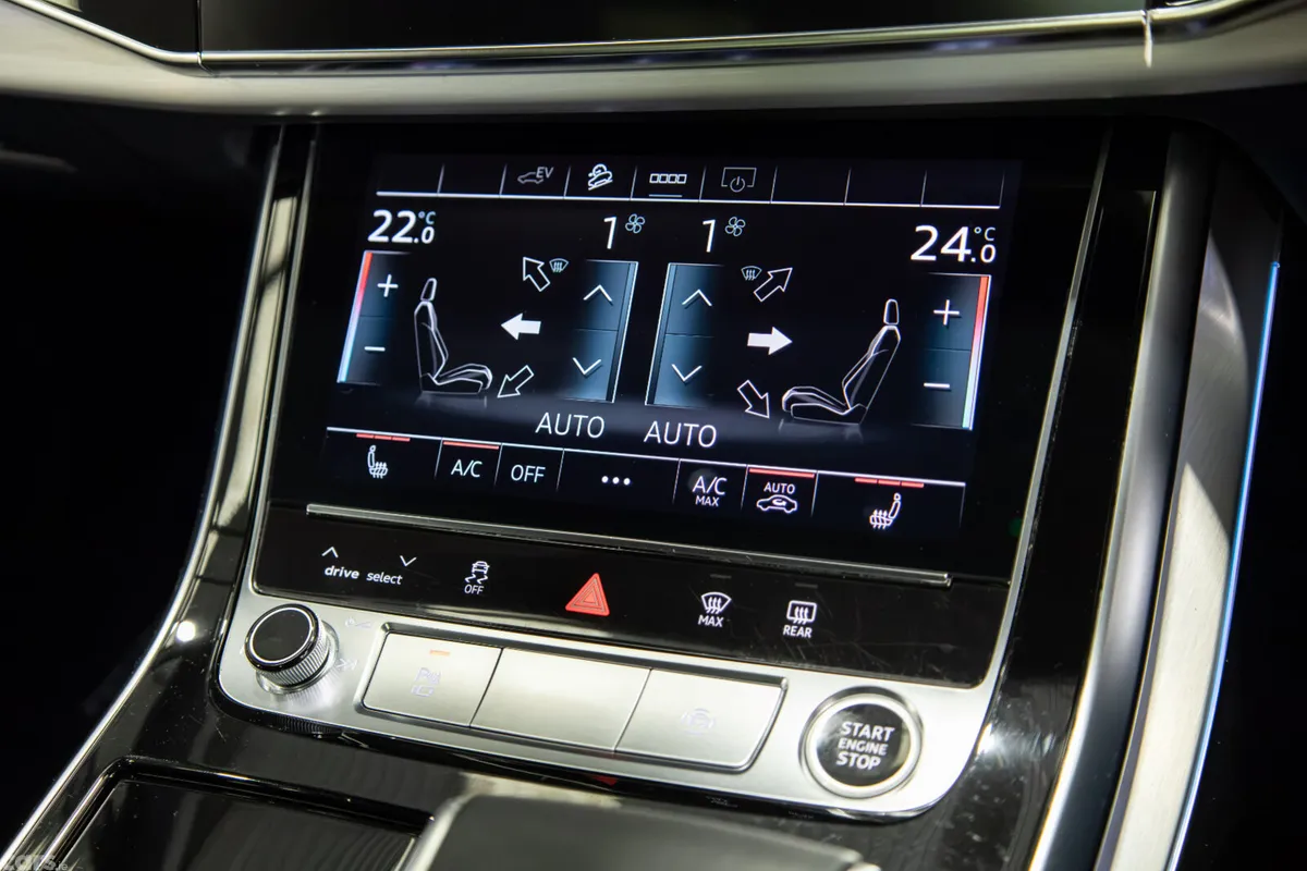 Audi Q7 SUV, Petrol Plug-in Hybrid, 2025, Black