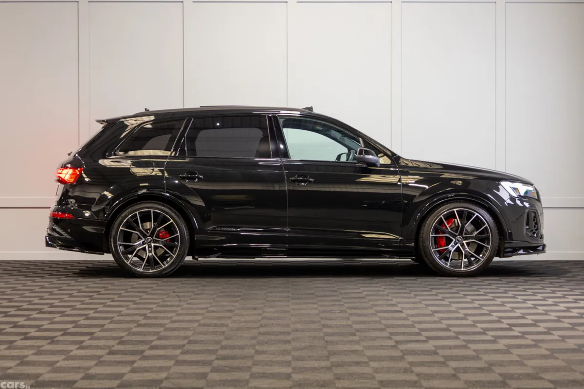 Audi Q7 SUV, Petrol Plug-in Hybrid, 2025, Black